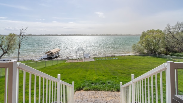 Property grounds - Lakeside home w/dock, gamerooms, fenced yard (Moses Lake)