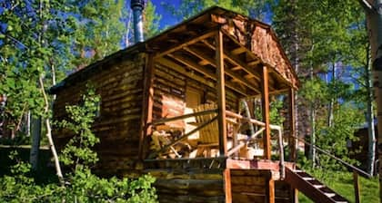 Loggers Cabin - A Cozy Full Log Cabin