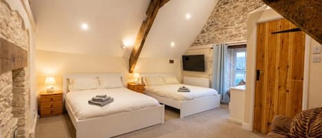 4 Schlafzimmer, kostenloses WLAN, Bettwäsche