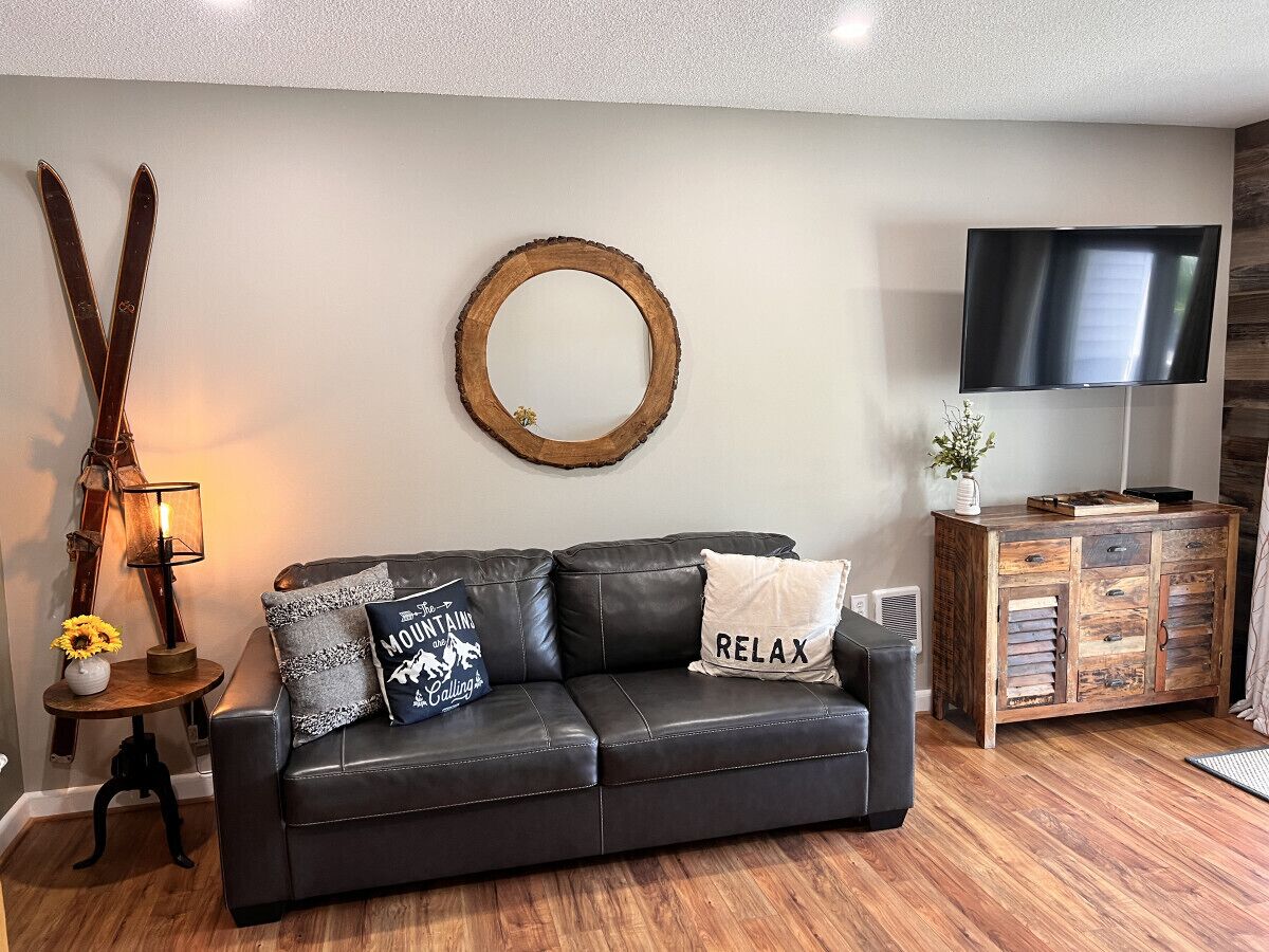 智能電視、壁爐、乒乓球設施