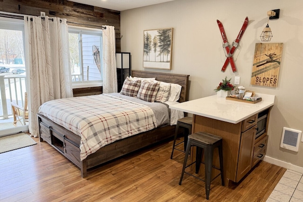 Enjoy our stylish ski lodge decor and comfy queen bed!