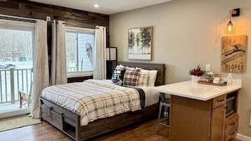 1 bedroom, desk, iron/ironing board, free WiFi