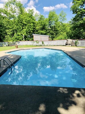 Indendørs pool, opvarmet pool