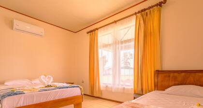 NOMADS IDEAL PROPERTY 5 MINUTES FROM LA FORTUNA