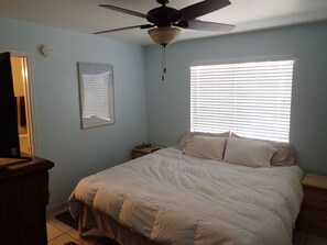 3 habitaciones, escritorio, wifi gratis y ropa de cama 