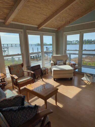 Rivendock Rookery II: Waterfront Home w/Dock & Stunning Views