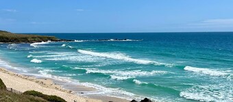 Seaside house, authentic Atlantic Brittany, close to beaches