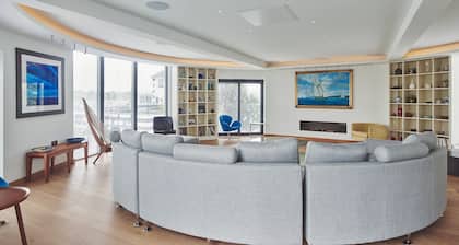 The Crewhouse - Luxury Cottages