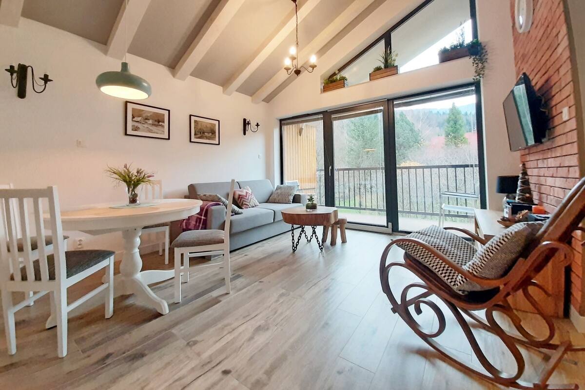 Family Apartment, 2 Bedrooms | Living area