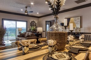 House, Multiple Beds, Jetted Tub, Mountain View | Interior - The Great Escape (Sevierville)