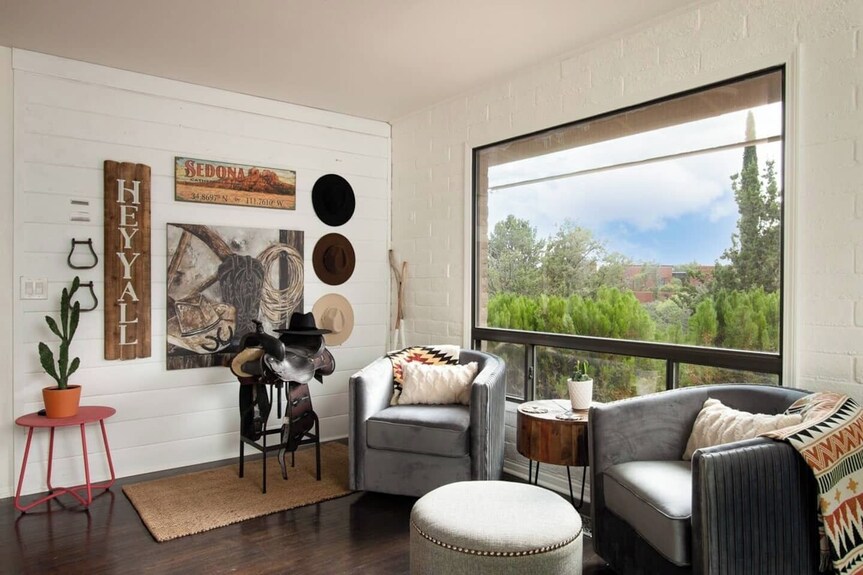 Airy & Light Sedona Retreat W/hottub & Game Room - Sedona, AZ