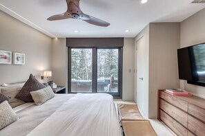 5 室のベッドルーム、アイロン / アイロン台、インターネット、ベッドシーツ