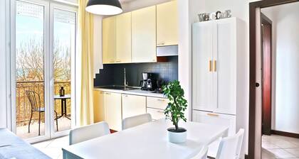 Leone-Apartments mit Meerblick an der Küste von Rimini