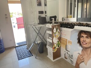 3 chambres, bureau, fer et planche Ă repasser, Wi-Fi gratuit