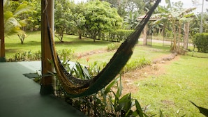 Unclassified image, 3 of 15, button - Green House, Your Family home 5 minutes from Río Celeste. (Katira)