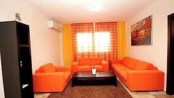 TV, DVD player