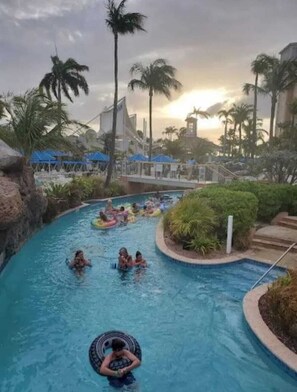 Outdoor pool - Apartamento Marriott Surf Club Aruba (Noord)