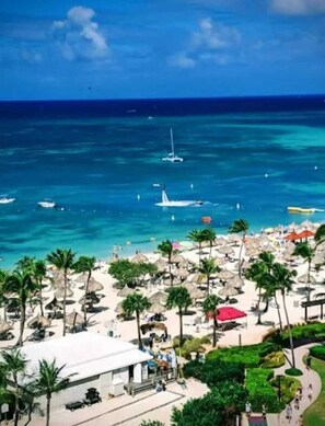 Immagine non classificata, 5 di 18, pulsante