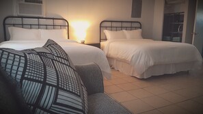 1 bedroom, in-room safe, free WiFi, bed sheets