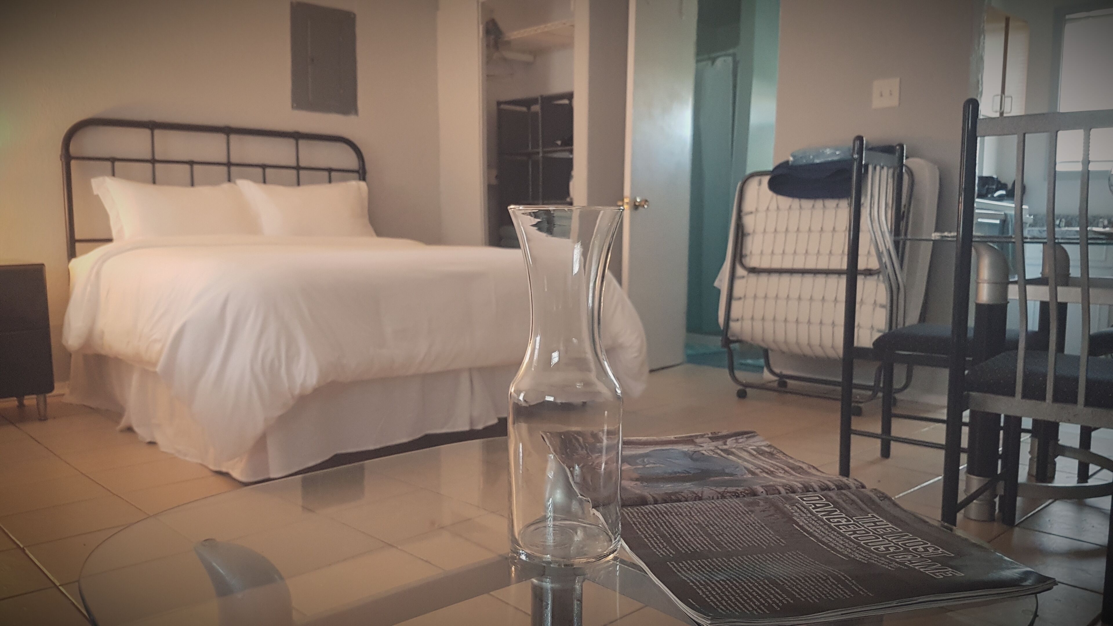 1 bedroom, in-room safe, WiFi (free), bed sheets
