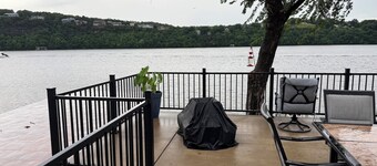 Pet and Family-Friendly Lakefront Home