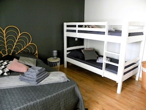 2 chambres, Wi-Fi gratuit, draps fournis