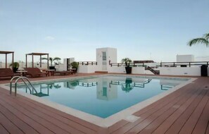 Alberca al aire libre 