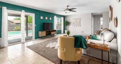 Winter Special! Private Pool/Spa! Heat Optional!