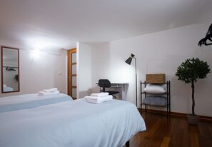 Imagen sin descripción, 4 de 30, botón