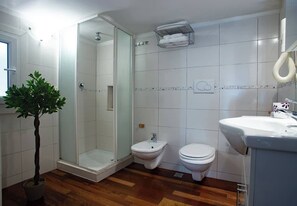 Imagen sin descripción, 3 de 30, botón