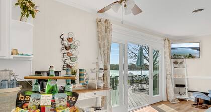 Magical Sunsets and Breathtaking Views in Heathsville/Wicomico River- Sleeps 10