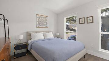 2 chambres, bureau, fer et planche à repasser, Wi-Fi gratuit