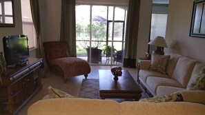 Smart-TV, DVD-Player