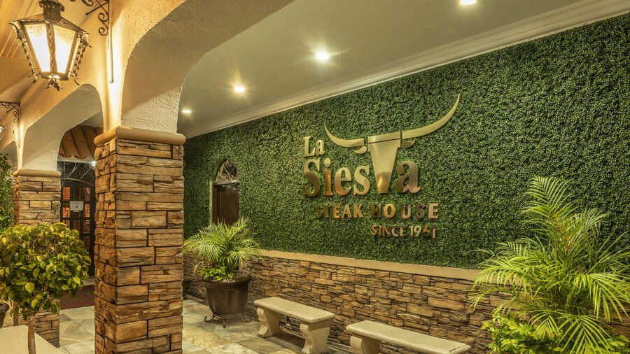 La Siesta Hotel