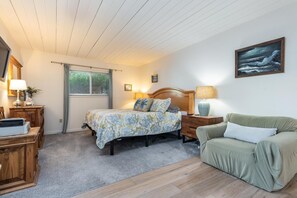 3 slaapkamers, een bureau, wifi