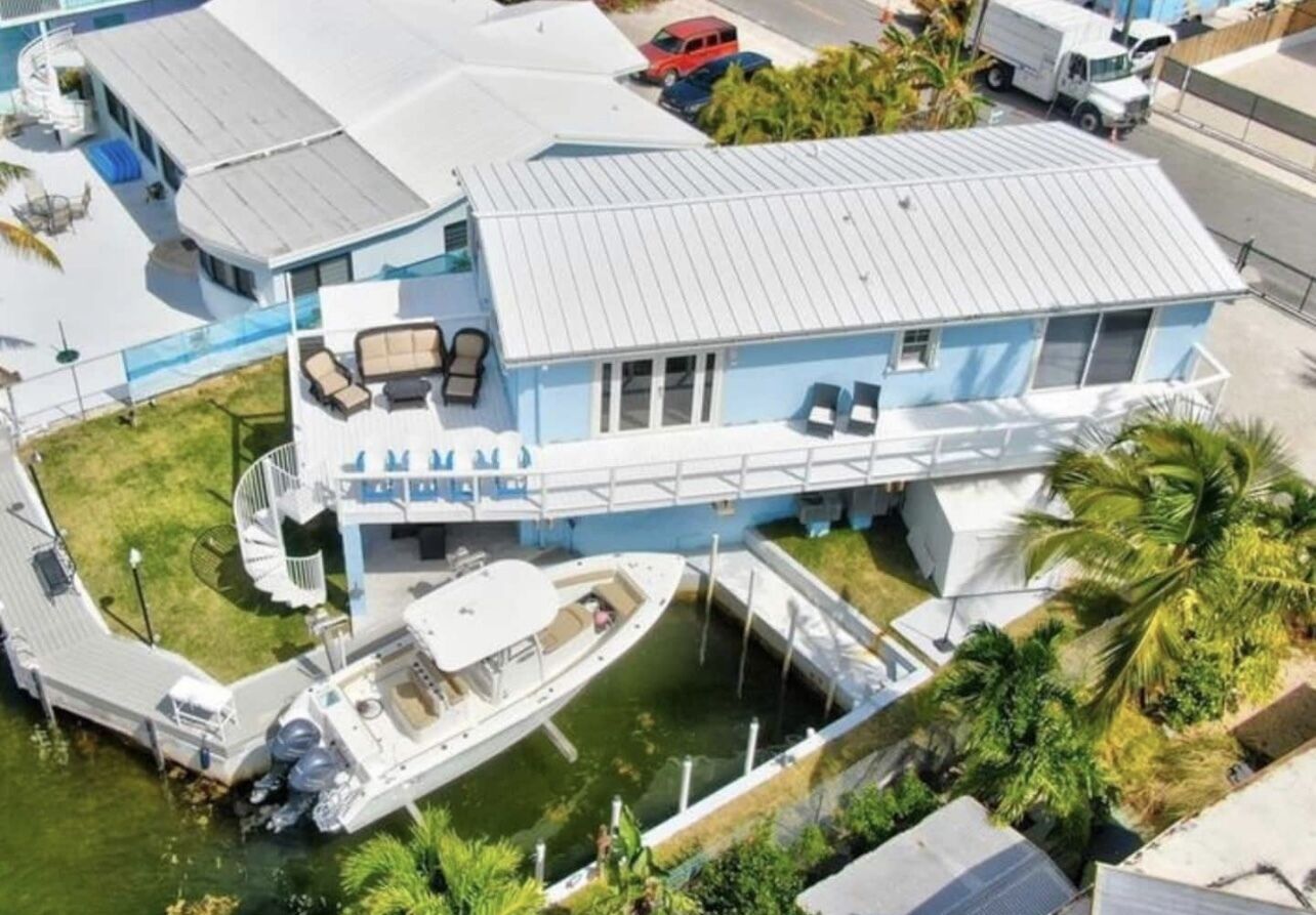 💎 Luxury house on the ocean with HOT TUB for 10 guests