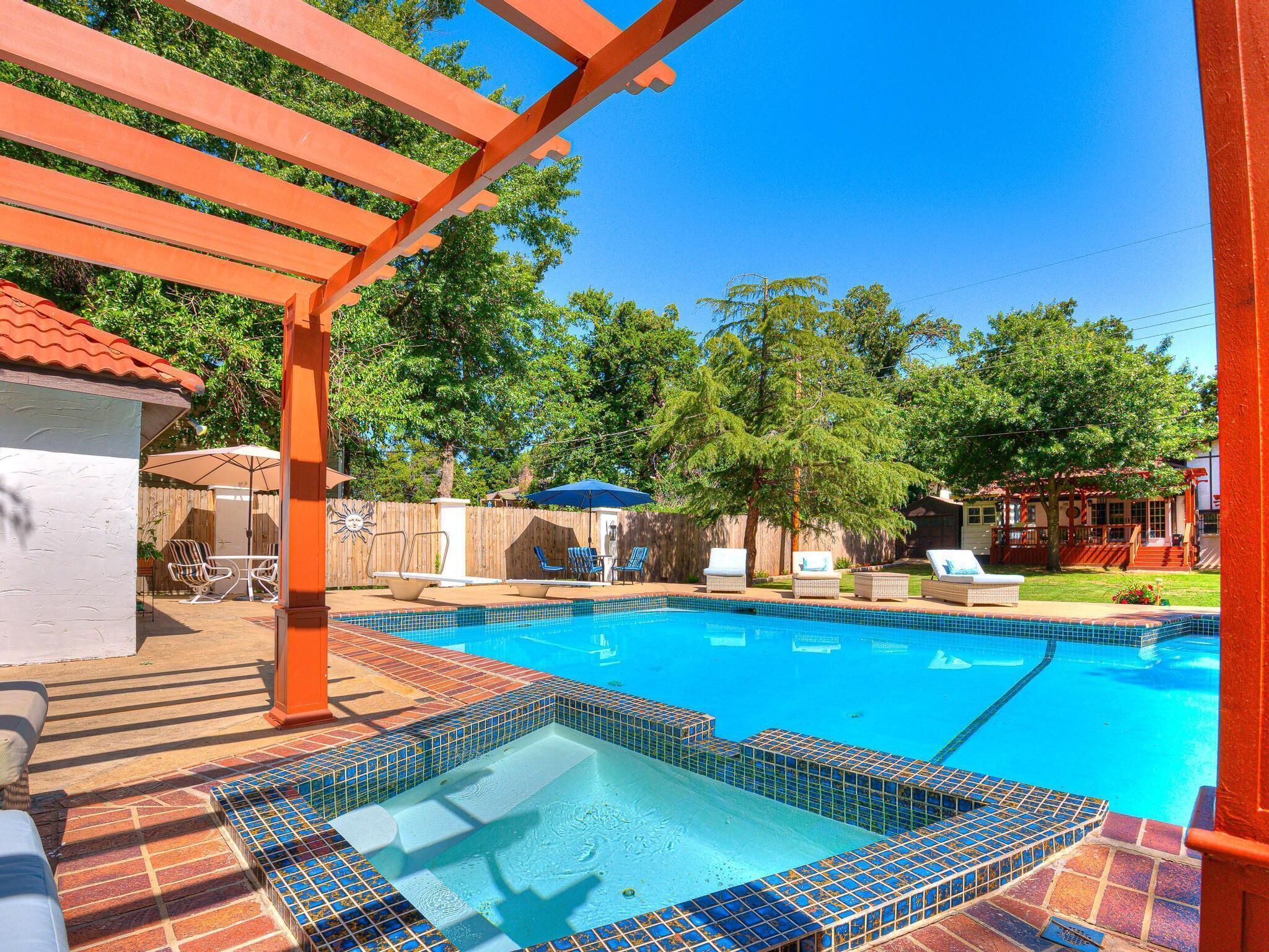 Outdoor pool