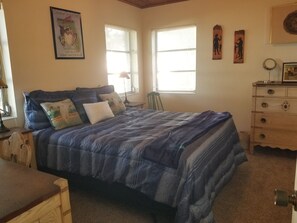 2 slaapkamers, een strijkplank/strijkijzer, wifi, beddengoed