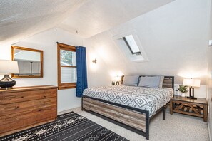 3 bedrooms, free WiFi, bed sheets
