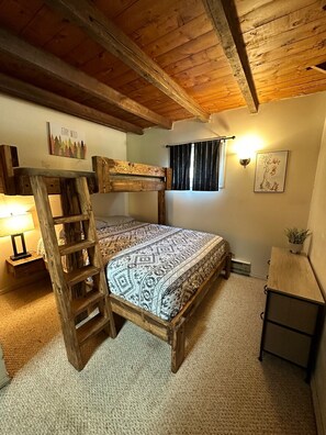 3 habitaciones, wifi gratis y ropa de cama