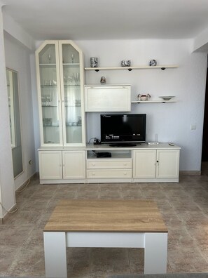 Interior - - (Torre del Mar)