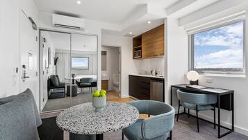 Premium bedding, Select Comfort beds, in-room safe