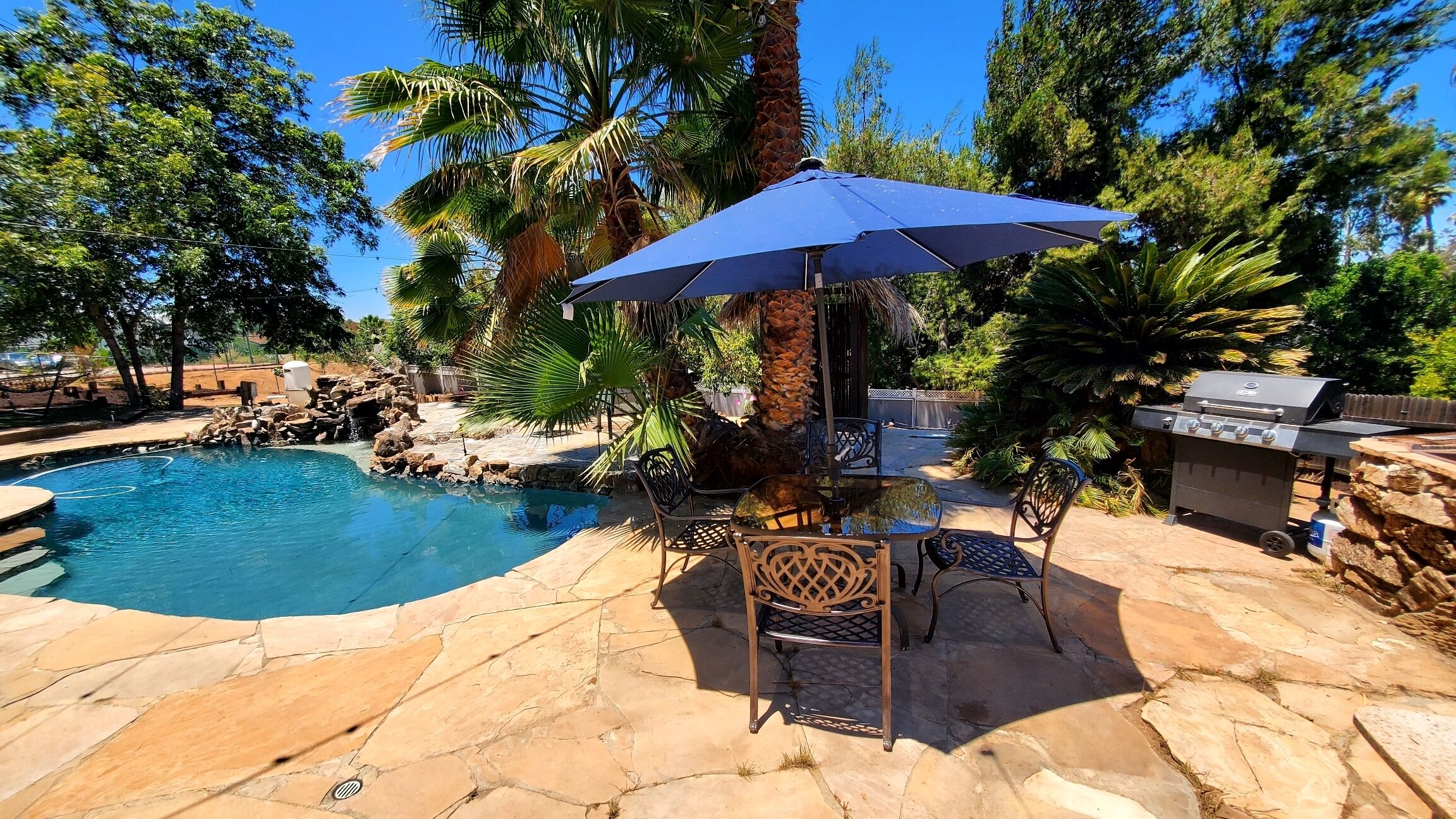 Special Vacation Home / Pool+ Basketball Court