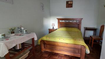 1 habitación, escritorio y wifi gratis