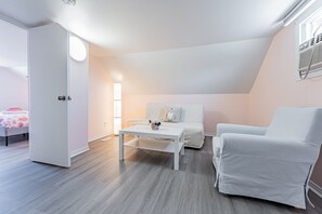 2 bedrooms, WiFi