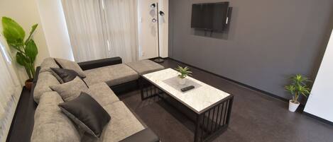 Casa Comfort | 4 camere, una scrivania, postazione laptop, Wi-Fi gratuito