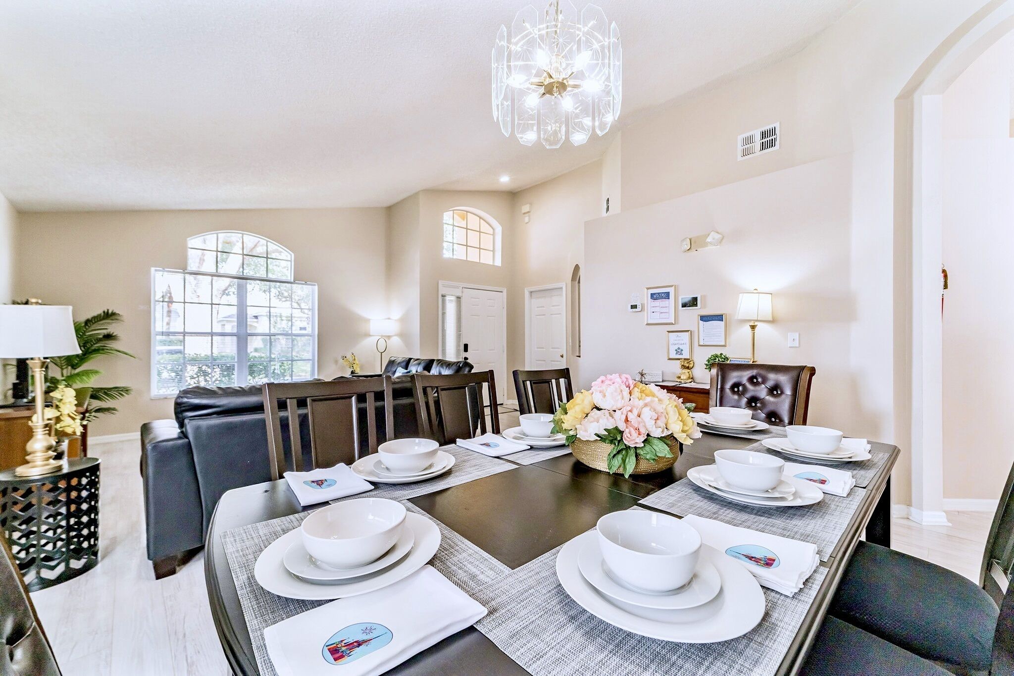 10 Mi to Disney!~COZY, SPACIOUS HOME W/POOL & GAME ROOM🌟4 BR/3 BA☀️