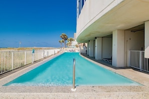 Piscine couverte