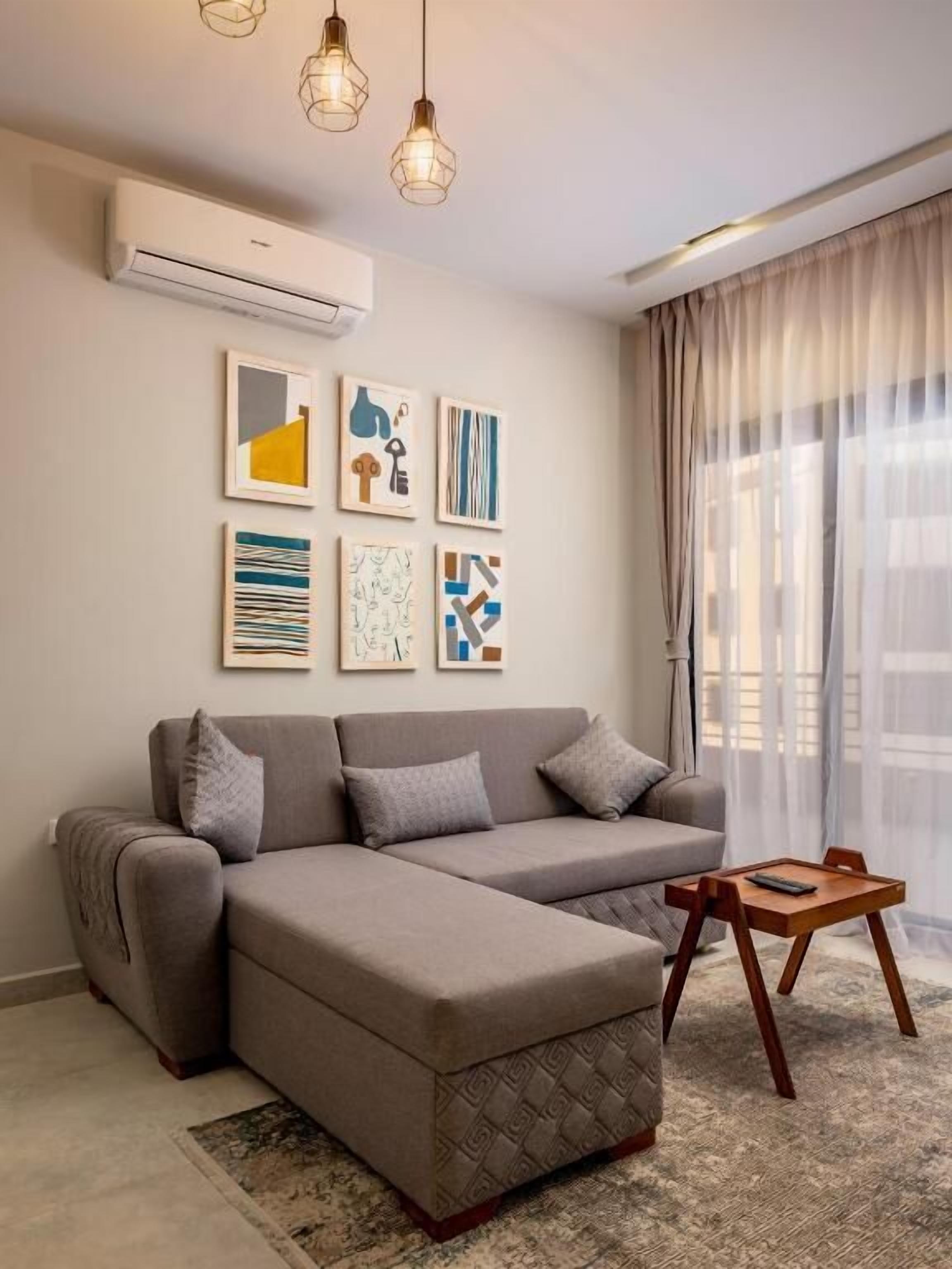 แกรนด์อพาร์ทเมนท์ | 1 ห้องนอน, เตียง Select Comfort, มินิบาร์, เตารีด/โต๊ะรีดผ้า