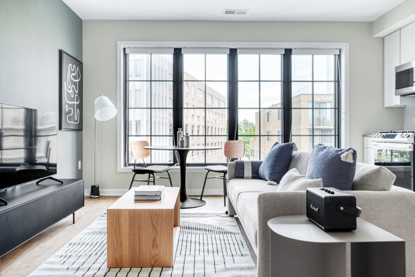 TV, stereo - Deluxe Glover Park 1BR w/ Rooftop & W/D, 2 blocks to WF, by Blueground (Washington, D.C.)